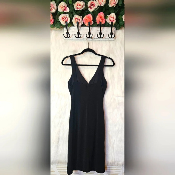 Ricki's Classic Ruched Front Cocktail Dress - Picture 4 of 6